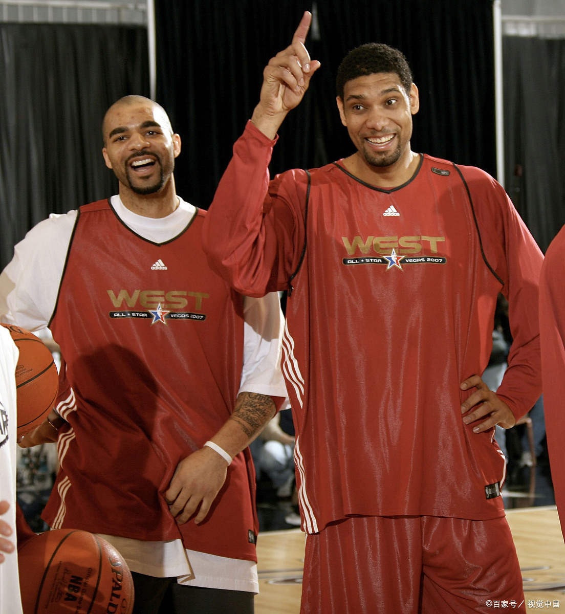 希门尼斯：进球那一刻想起了妻儿，那球是我所爱的人一起进的（希门尼斯：破门瞬间想到妻儿，那粒进球是我与挚爱共同完成的）