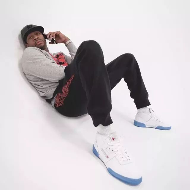 巴萨vs贝蒂斯首发：安东尼PK亚马尔，拉师傅、佩德里先发（巴萨vs贝蒂斯首发出炉：亚马尔对决安东尼，佩德里与拉师傅同列先发）