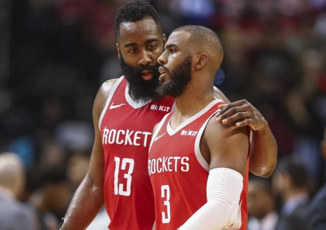 石雪清谈邵佳一出任国足主帅：带队成绩估摸不会有佳也不会有一（石雪清评邵佳一执掌国足：战绩或不惊艳亦不至于差）