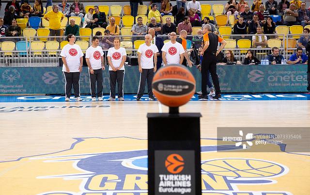 祝贺，苏超MVP范厚泰获2025微博竞燃之夜年度瞩目运动员奖项（苏超MVP范厚泰荣膺2025微博竞燃之夜年度瞩目运动员）