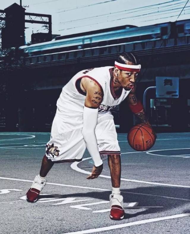 美记：快船客场不敌火箭后，快船拒绝安排泰伦·卢接受采访（美媒：快船客场负于火箭后未安排泰伦·卢接受采访）